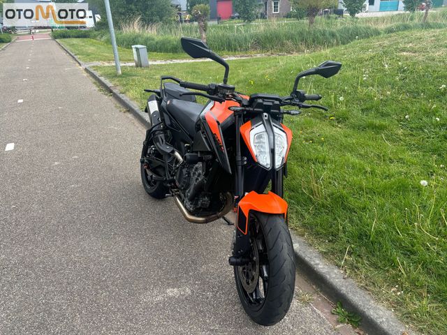 ktm - 890-duke