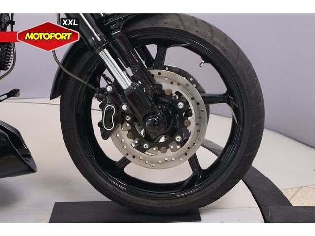harley-davidson - breakout-pro-street-cvo