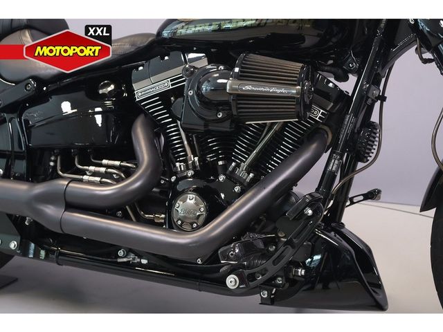 harley-davidson - breakout-pro-street-cvo