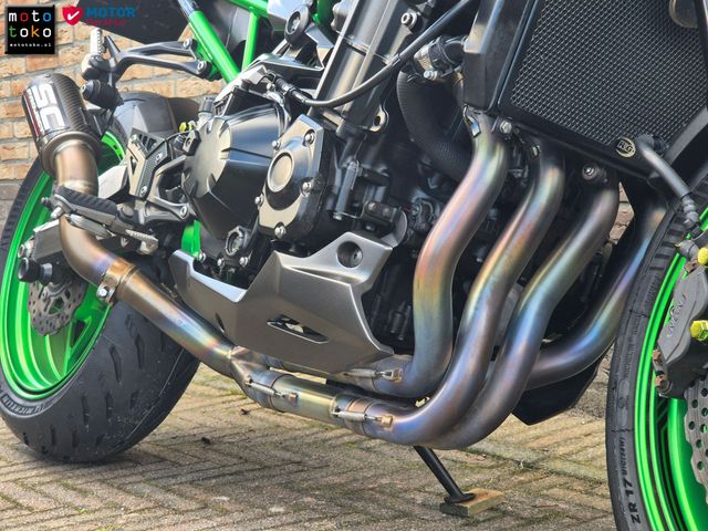 kawasaki - z900