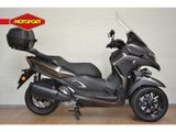 YAMAHA TRICITY 300