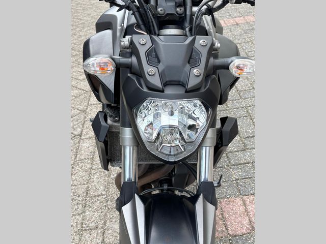 yamaha - mt-07-abs