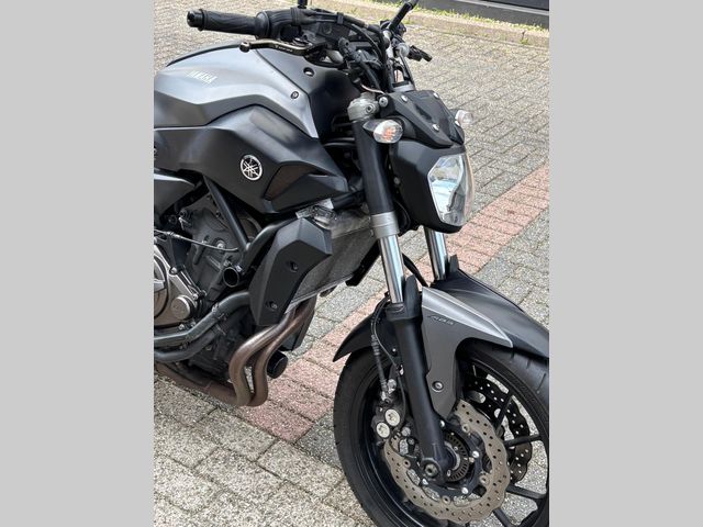 yamaha - mt-07-abs