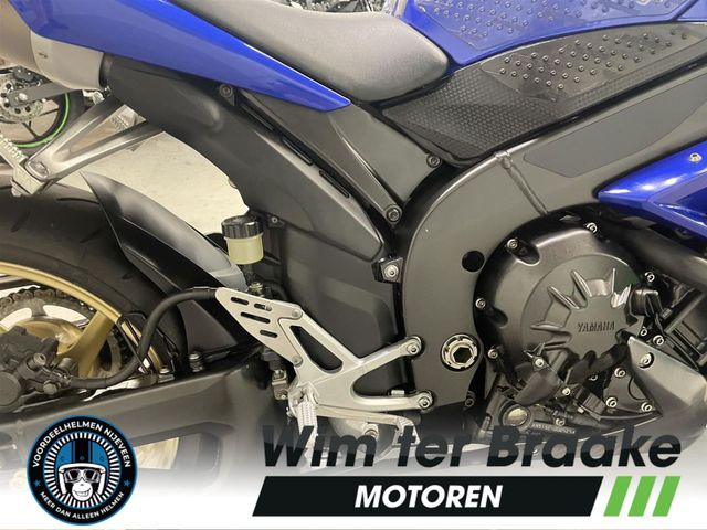yamaha - yzf-r1