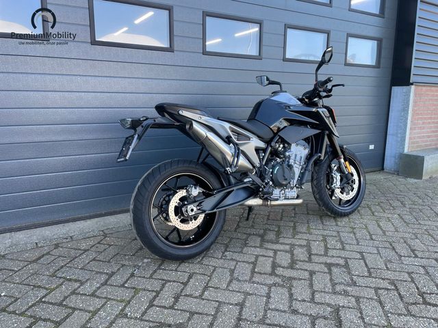 ktm - 790-duke
