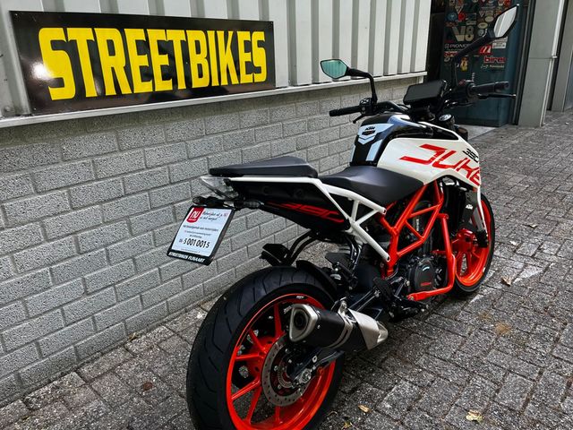 ktm - 390-duke-abs