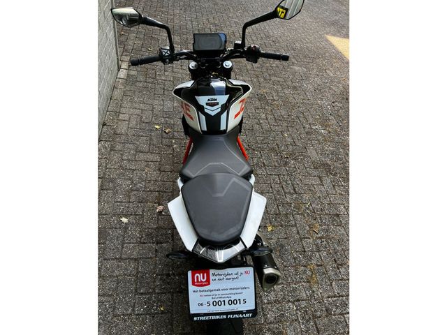 ktm - 390-duke-abs