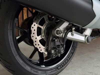 KAWASAKI GTR 1400 – foto 4