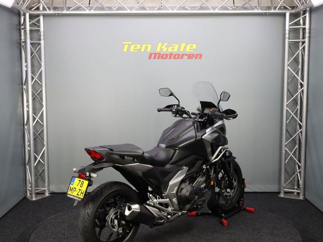 honda - nc-750-x-dct
