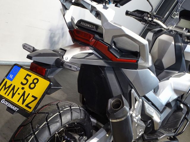 honda - x-adv