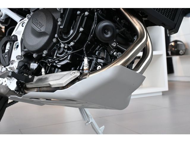 bmw - f-900-gs