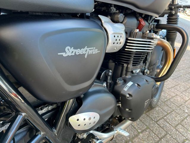 triumph - street-twin
