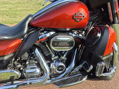 HARLEY-DAVIDSON STREET GLIDE CVO FLHXSE – foto 3