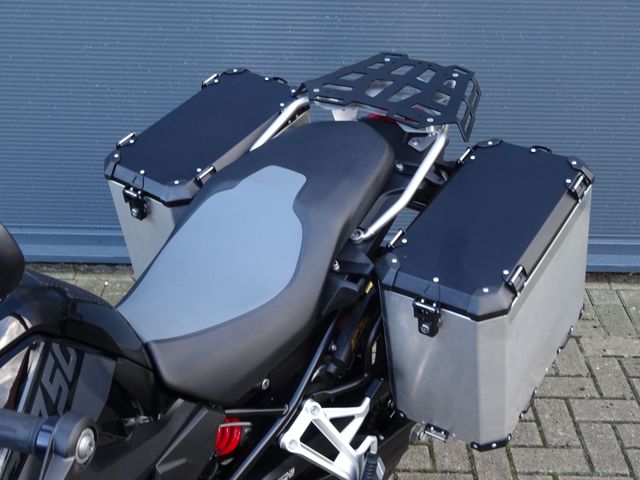 bmw - f-750-gs