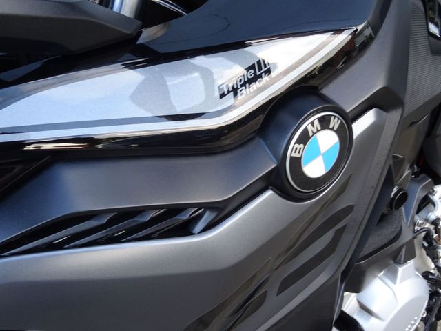 bmw - f-750-gs