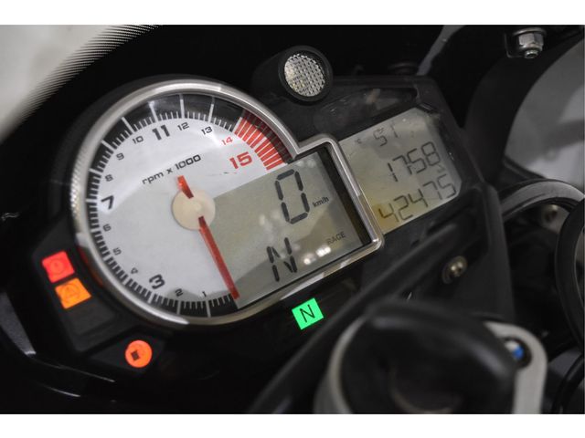 bmw - s-1000-rr