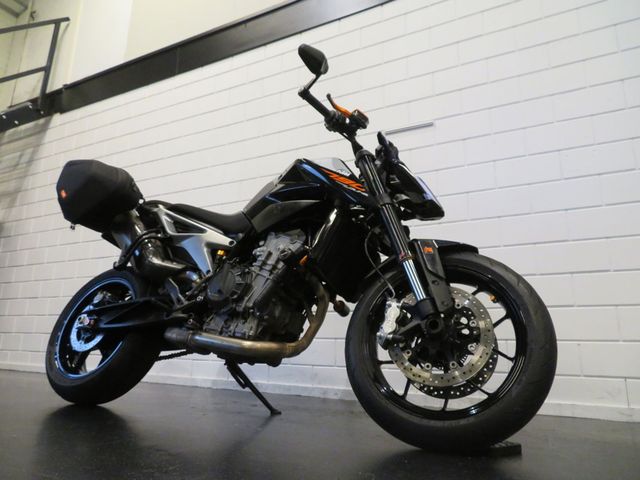 ktm - 790-duke-l