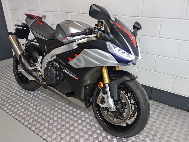 aprilia - rsv-4-1100