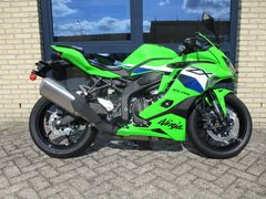 KAWASAKI NINJA ZX-4RR