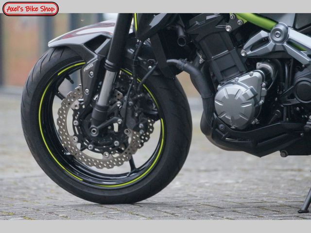 kawasaki - z900