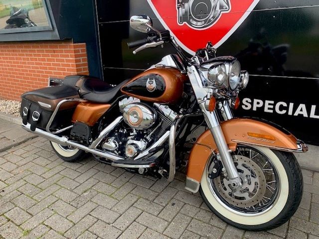 harley-davidson - road-king-classic-flhrc