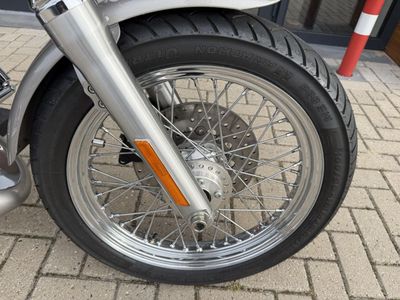 HARLEY-DAVIDSON SUPER GLIDE CUSTOM FXDC – foto 4