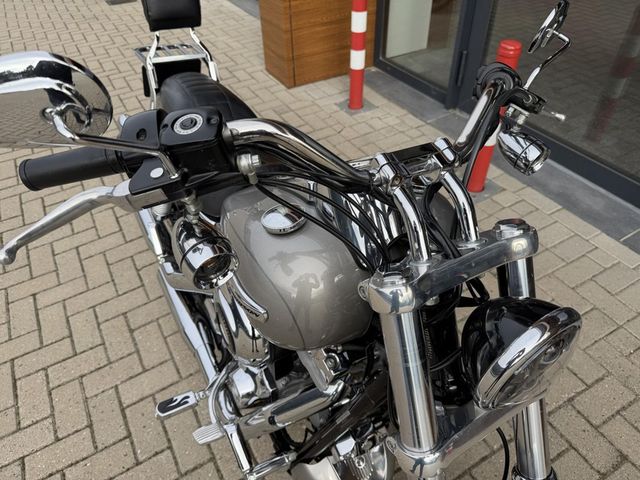 harley-davidson - super-glide-custom-fxdc