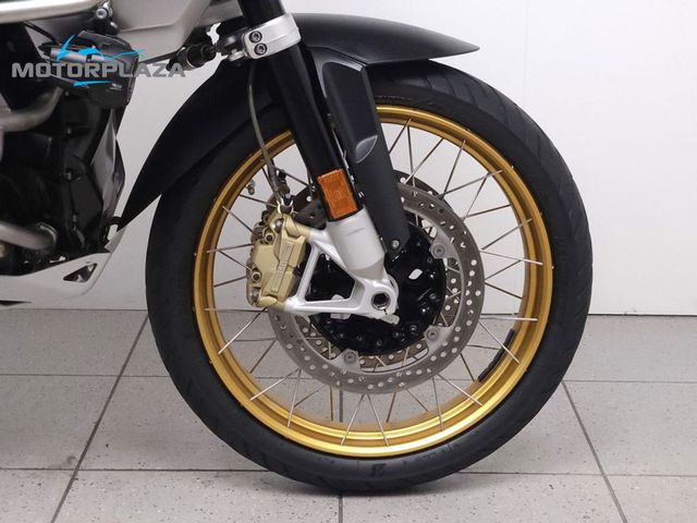 bmw - r-1250-gs-adventure