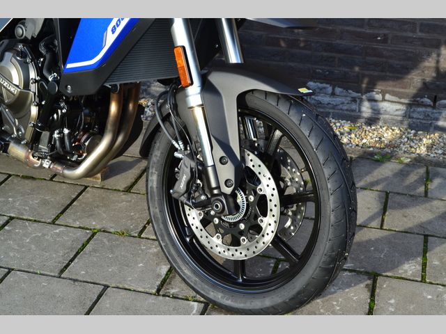 suzuki - v-strom-800