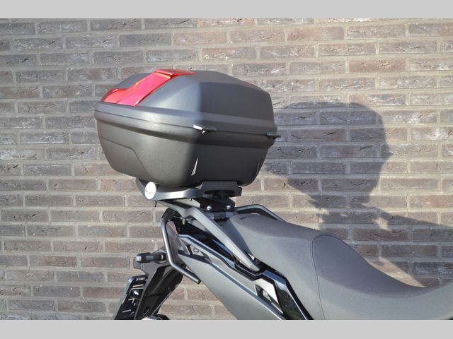 suzuki - v-strom-800