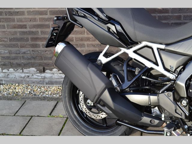 suzuki - v-strom-800