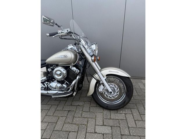 yamaha - xvs-650-a-dragstar-classic