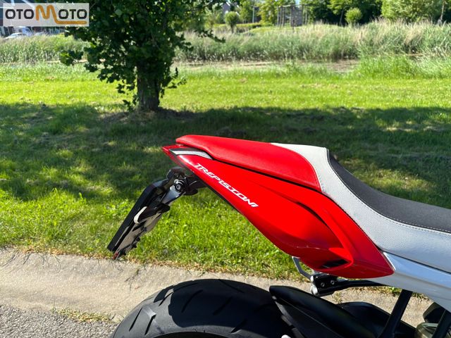 mv-agusta - brutale-800