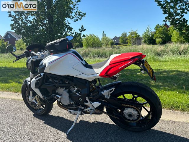 mv-agusta - brutale-800