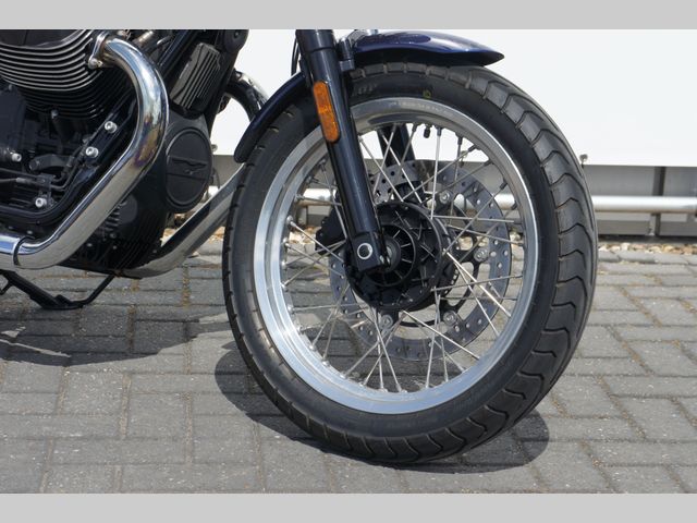 moto-guzzi - v-7-special