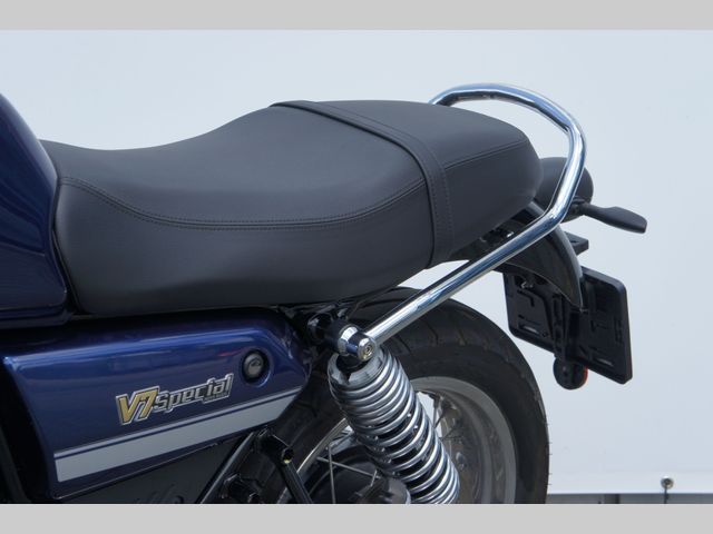 moto-guzzi - v-7-special