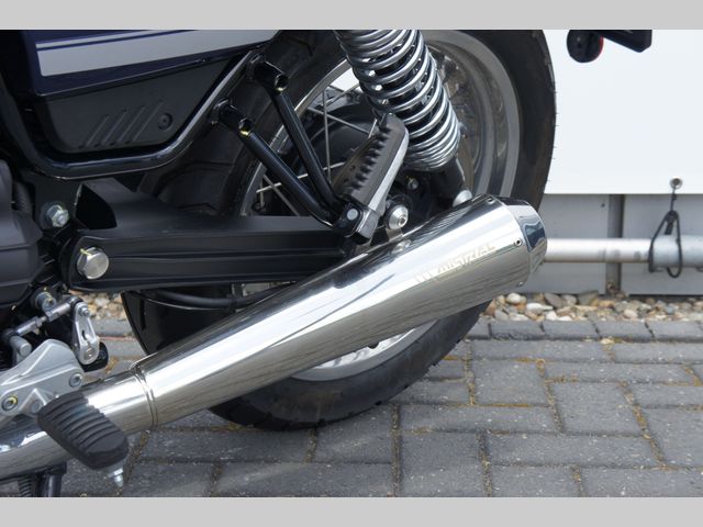 moto-guzzi - v-7-special