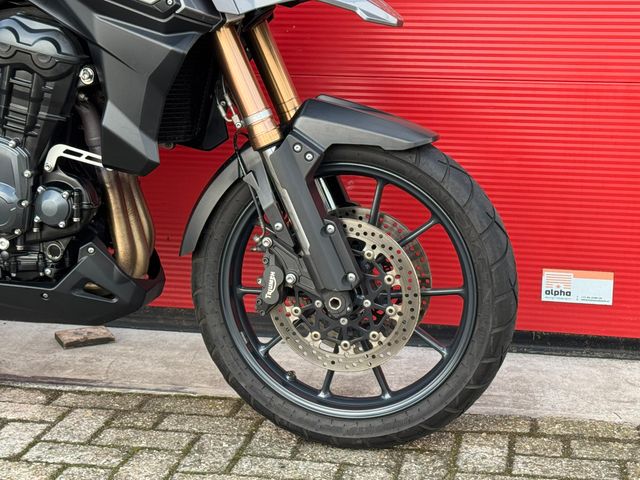 triumph - tiger-explorer