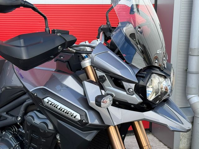 triumph - tiger-explorer