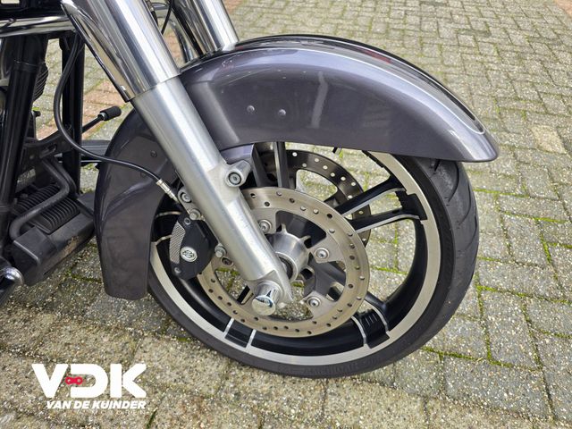 harley-davidson - street-glide-flhx