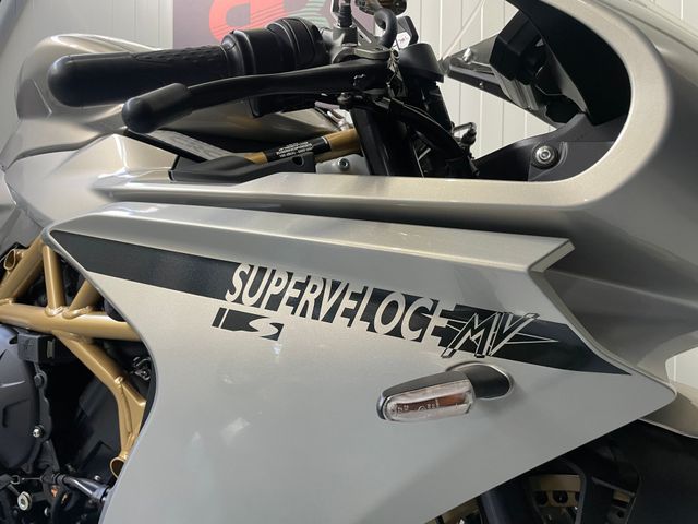mv-agusta - superveloce-800-s
