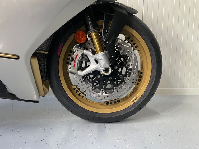 mv-agusta - superveloce-800-s