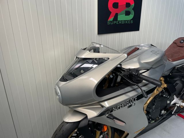 mv-agusta - superveloce-800-s
