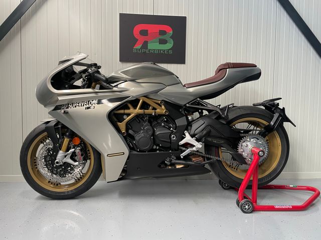 mv-agusta - superveloce-800-s
