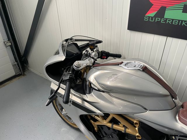 mv-agusta - superveloce-800-s