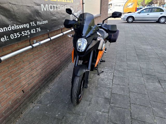 ktm - 990-supermoto-t