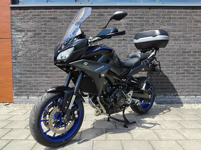 yamaha - tracer-900