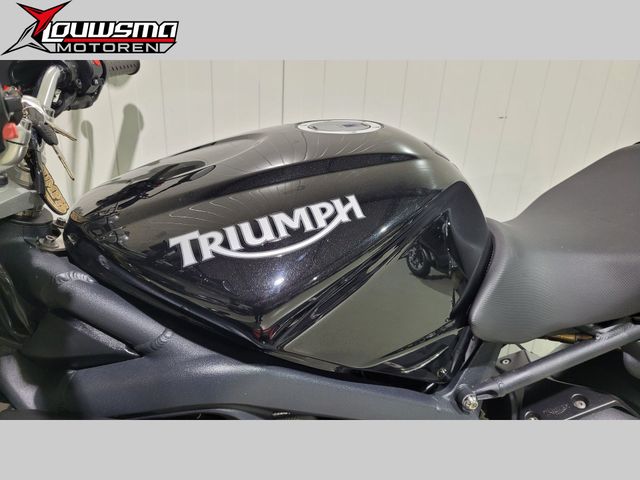 triumph - street-triple-675