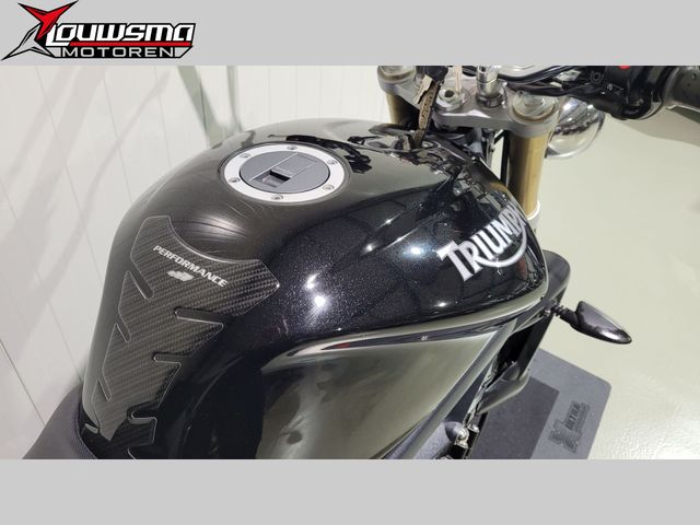 triumph - street-triple-675
