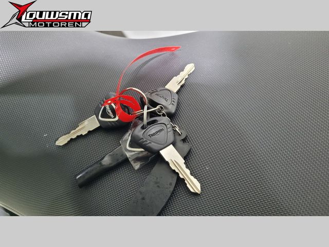 triumph - street-triple-675